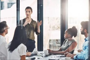 5 Dicas Essenciais para Entrar em uma Indústria de Crescimento