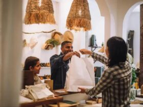Como a experiência do cliente supera a publicidade na construção de marcas