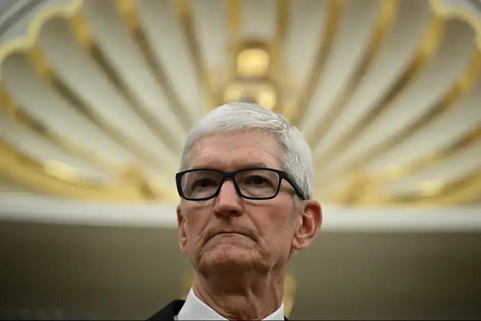 Tim Cook da Apple Revela Interesse em Comprar Startups