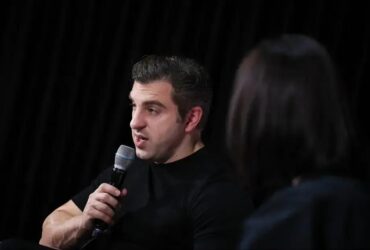 Brian Chesky Revela Planos para Acelerar o Crescimento da Airbnb