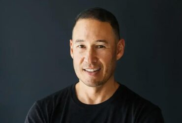Como Jared Pobre Transformou um Problema de Pele em um Império de Skincare Masculino