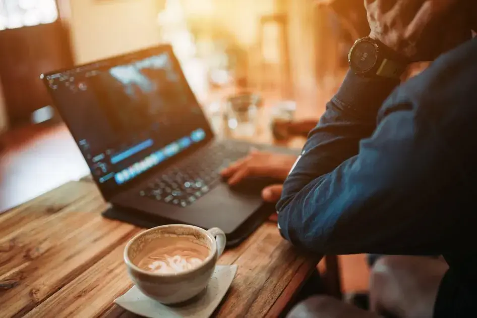 Como o Anti-Influencer Está Transformando a Forma de Ganhar Dinheiro Online